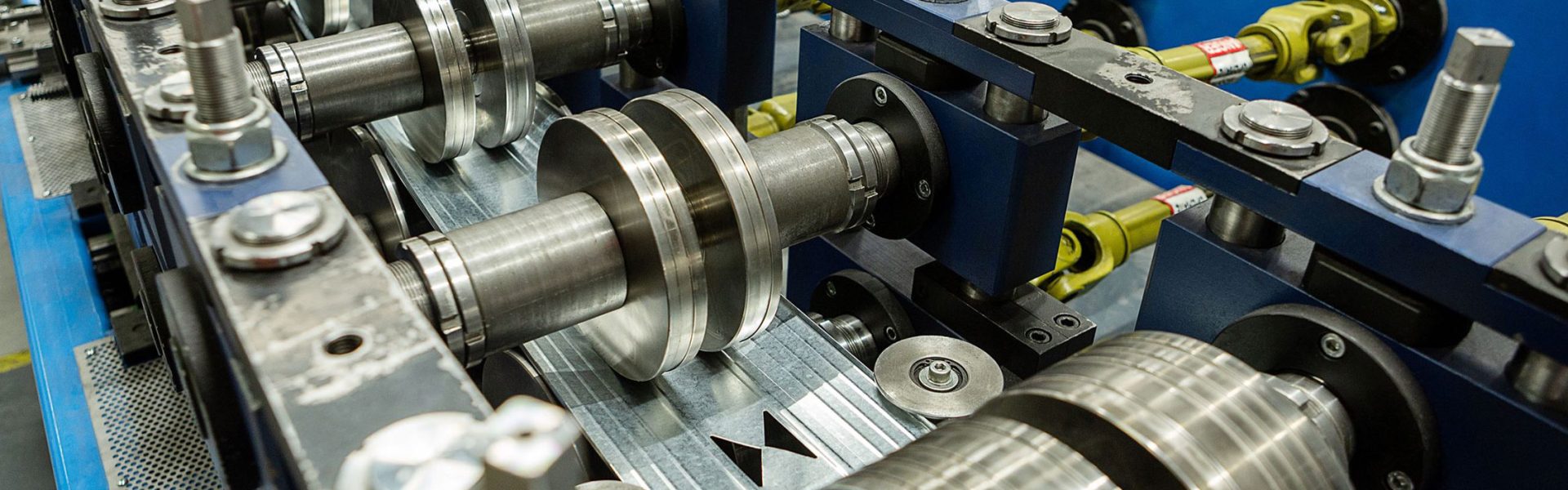 Tube & Pipe Processing Machine